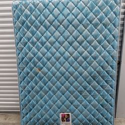 Queen Mattress 