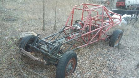 Professionally built racing VW dune buggy