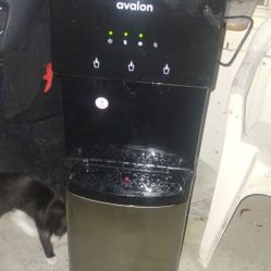 Porta Garrafón Para Agua Elada Tibia Y Caliente 