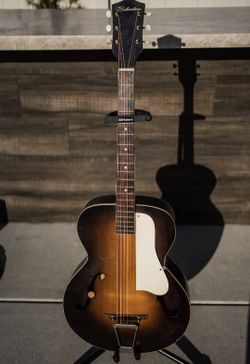 1960's Vintage Silvertone 619 Archtop Acoustic