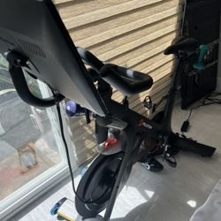 Peloton Bike 