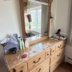 Free Dresser With Mirror With 2 Night Stands Free 