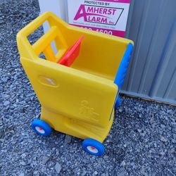 Little Tikes Shopping Cart Good Condition