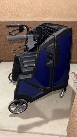 Mobility walker