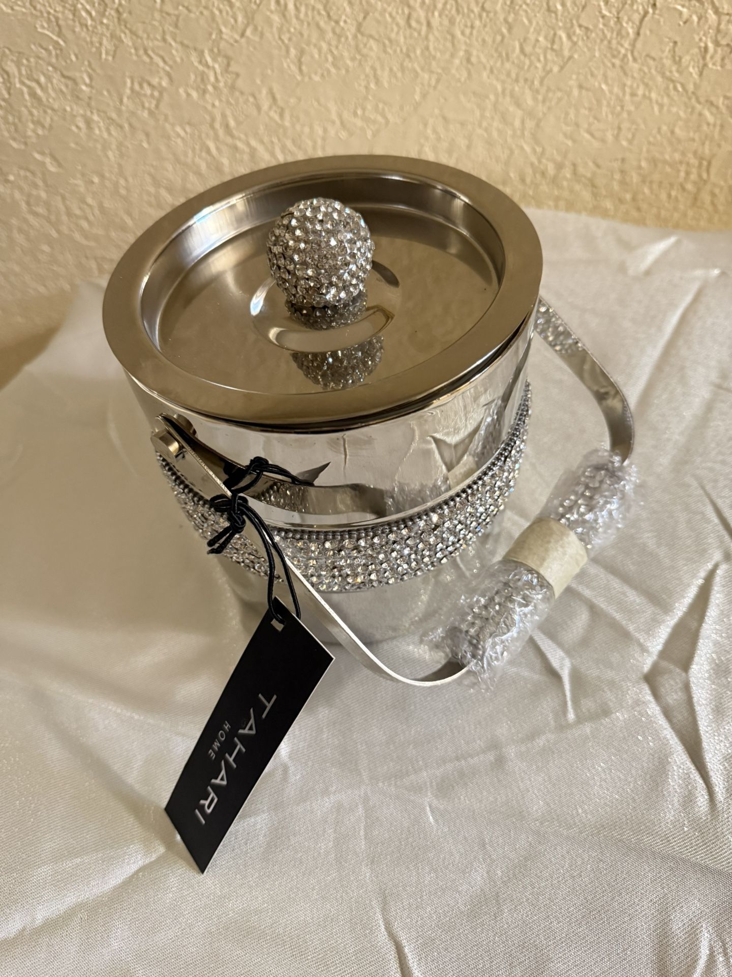 TAHARI Home I’ve Chest: Handcrafted In India, Clean With Soft & Dry Cloth Only.