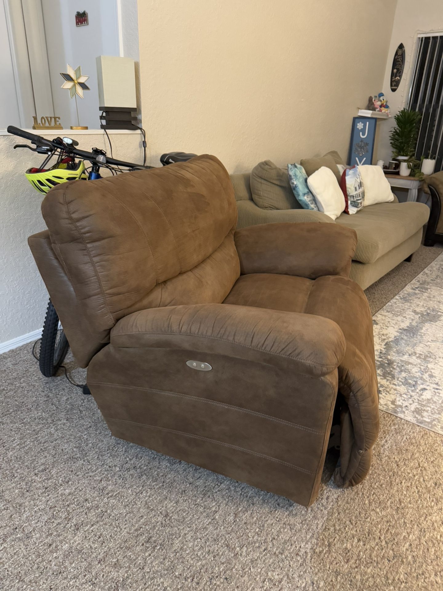 Mueble Reclinable Eléctrico