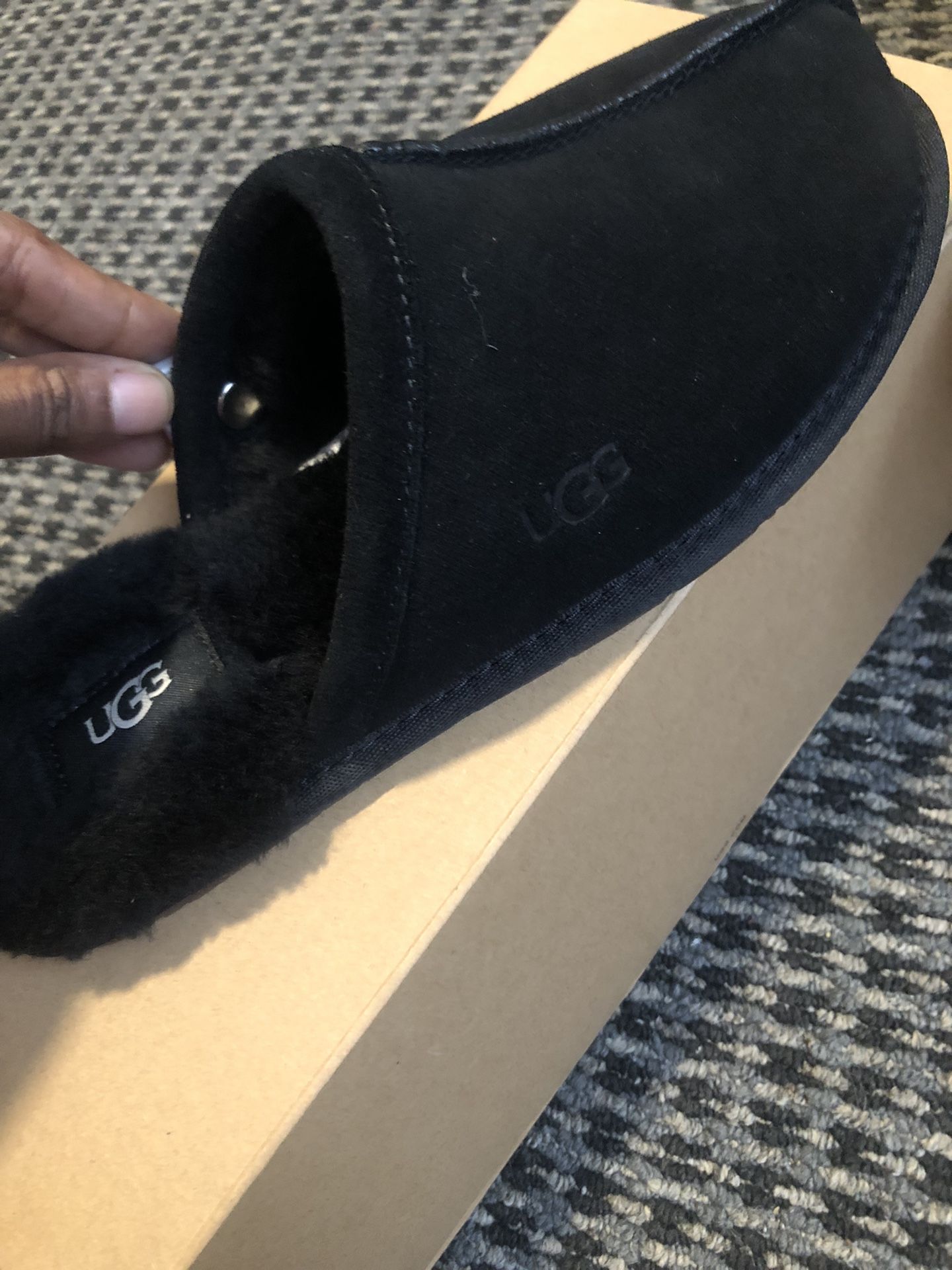 Women Uggs Slippers
