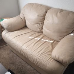 Leather Luv Seat 