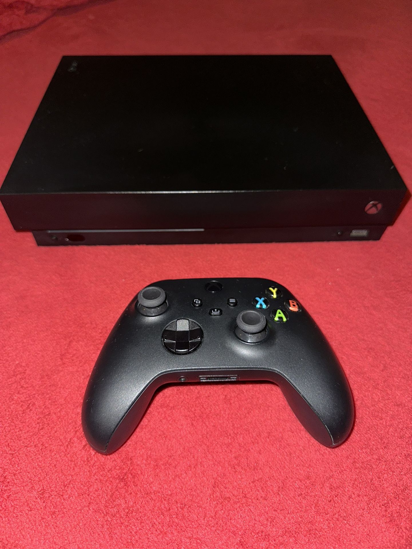 Xbox One X 1TB