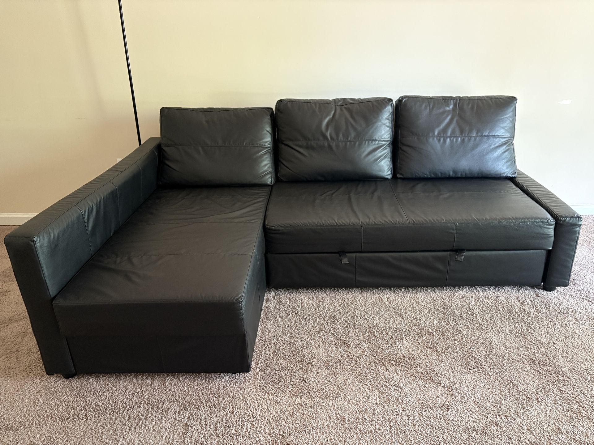 IKEA FRIHETEN Sleeper sectional