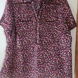 18 /20  WOMANS  DRESSBARN TOP