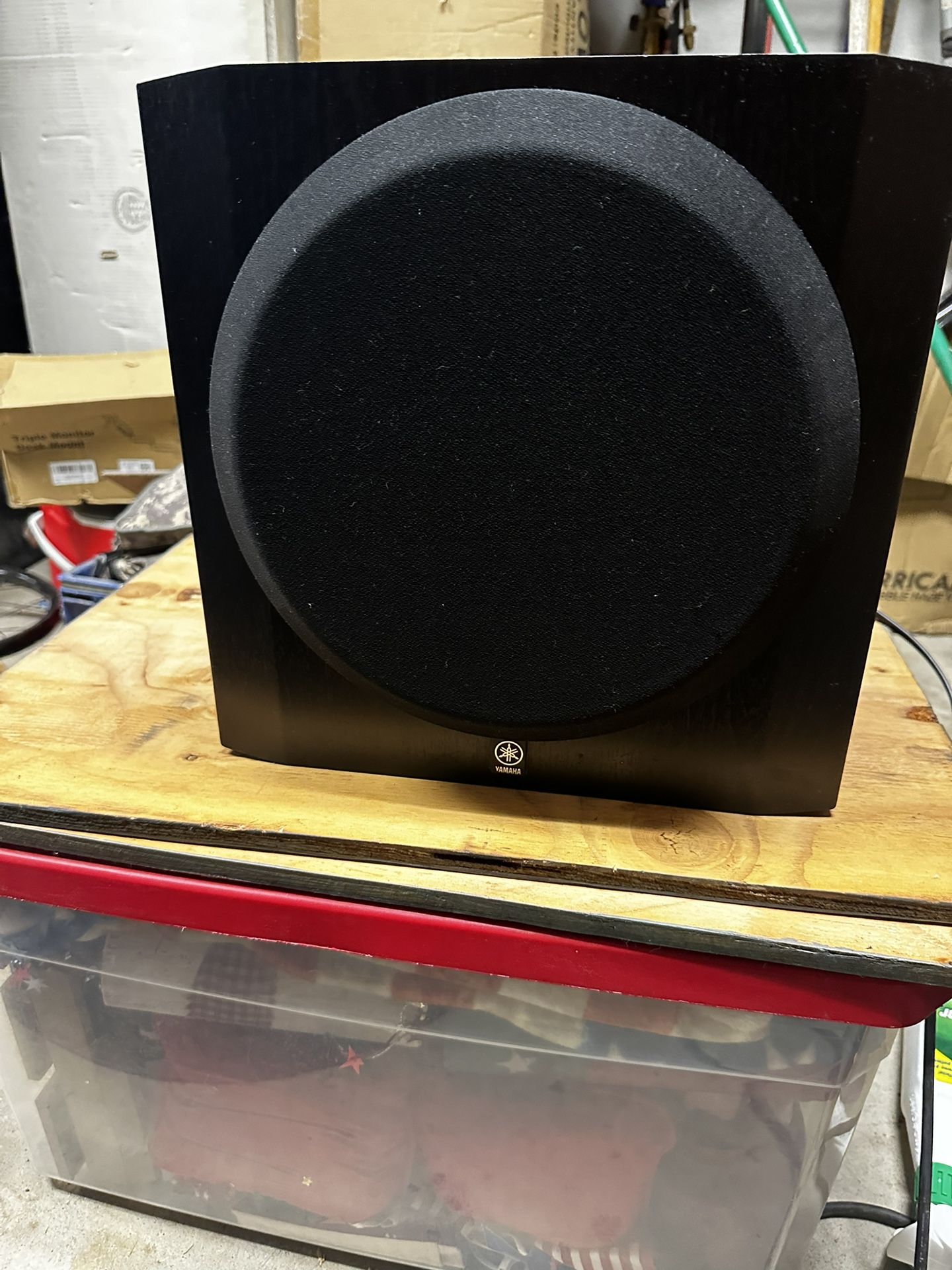 Yamaha YST-SW216 Subwoofer
