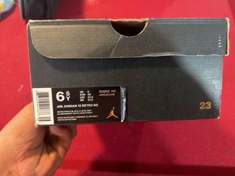 Air Jordan 12 Retro BG Size 6.5Y