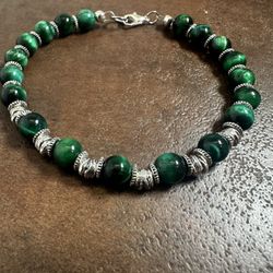Elegant Green Tigers Eye Beaded Bracelet