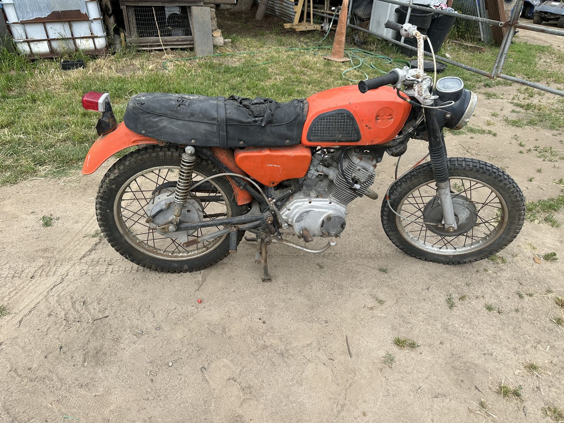 1966, 160 CL scrambler Honda 