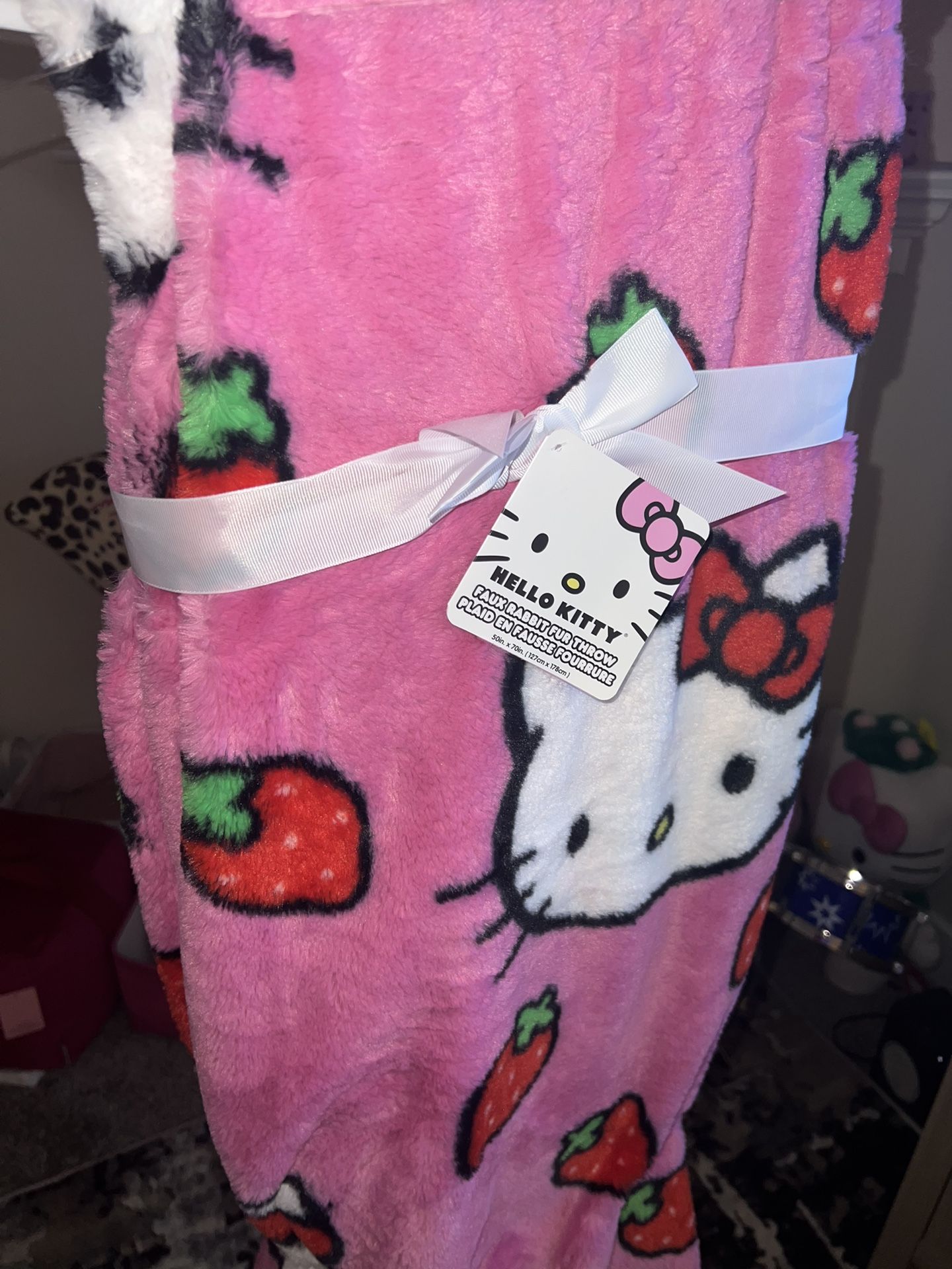 Hello Kitty Blanket 
