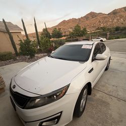 White kia