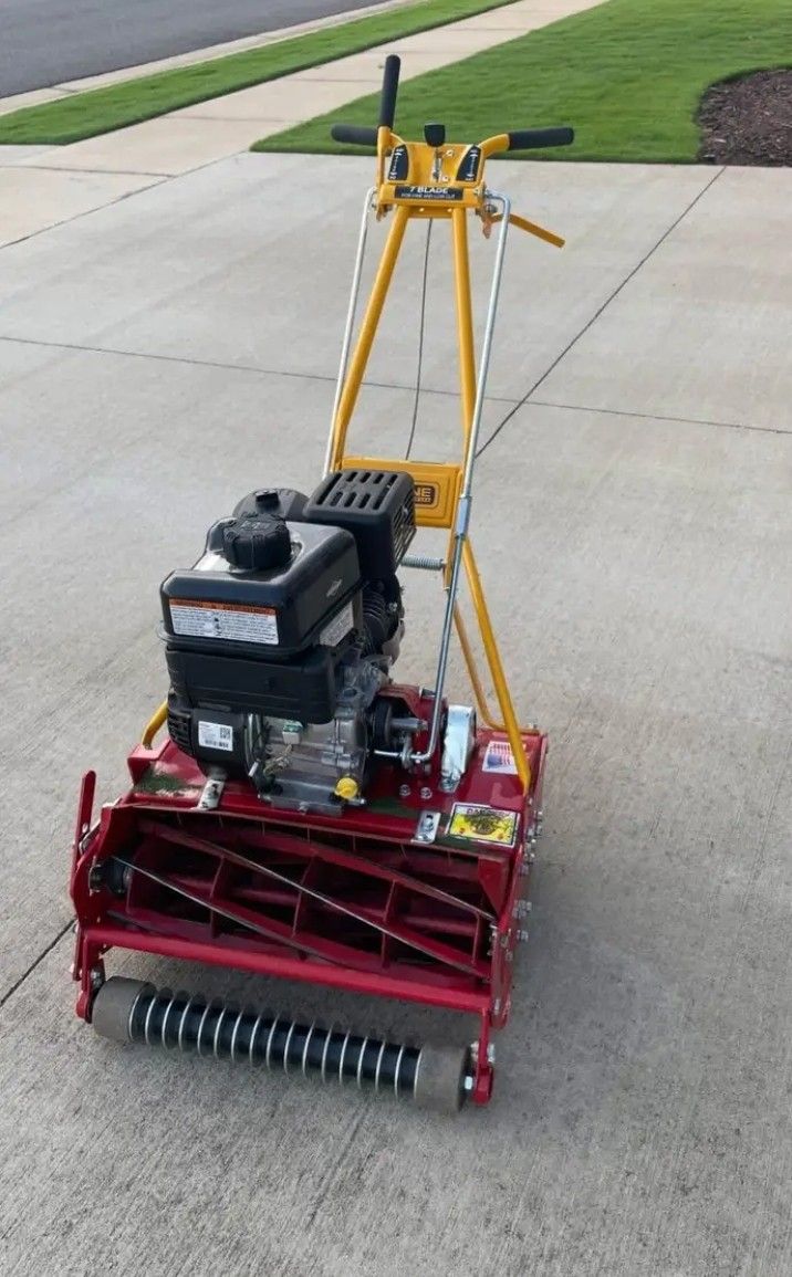 McLane-20” 7-blade, Reel-Mower