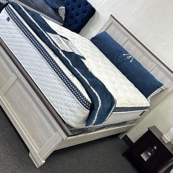 Queen bed frame farmhouse