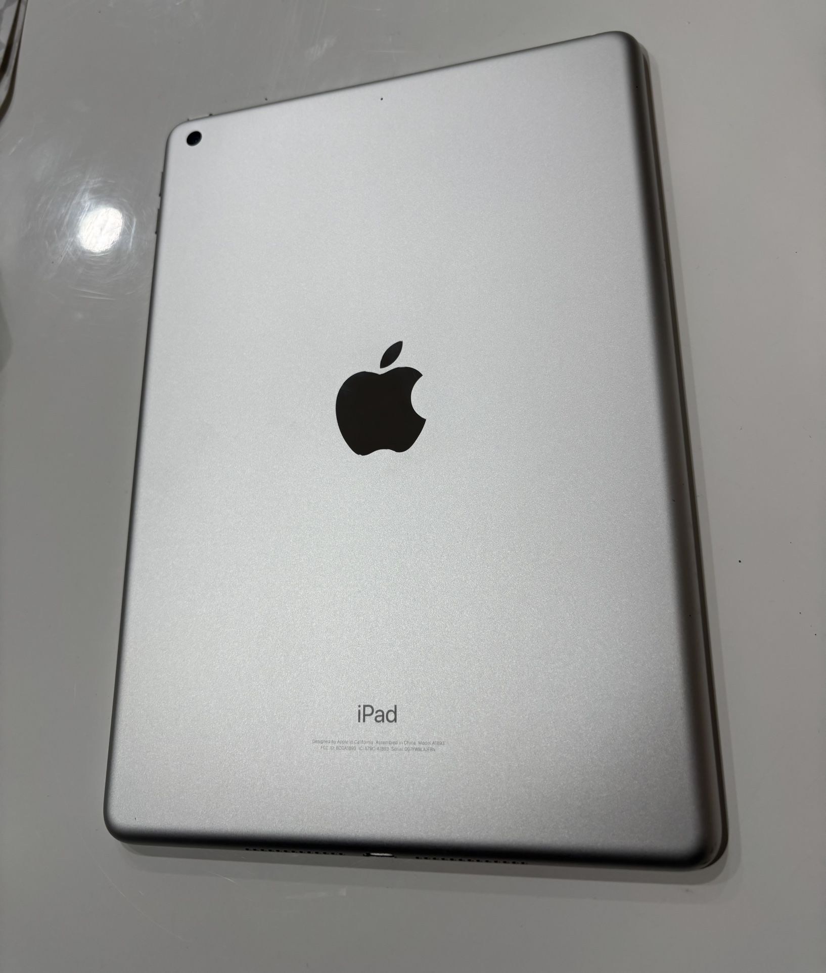 iPad 6th Gen