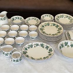 Nikko "Casual Living" pattern dinnerware set with green ivy motif. Please see description for quanty & Measurments