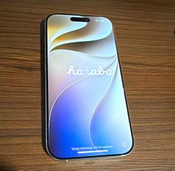 Apple iPhone 16 Pro 256GB Silver Unlocked (Excellent Condition)