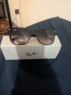 ray ban sunglasses