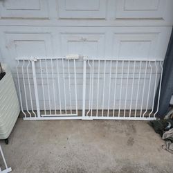 Extra Wide Pet gate