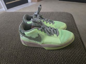 Ja Morant Nike Zombies (Halloween Edition)