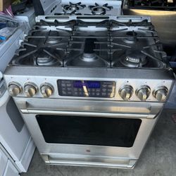 Frigidaire 5 Burner Range Stove