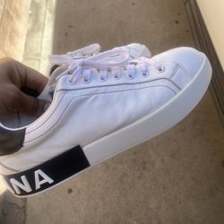 Dolche & Gabbana White Shoes 