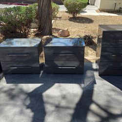 🔥Luxury set of Nightstands and dresser
