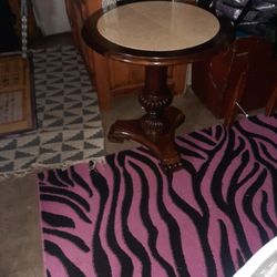 Round Center/bar/end Table 