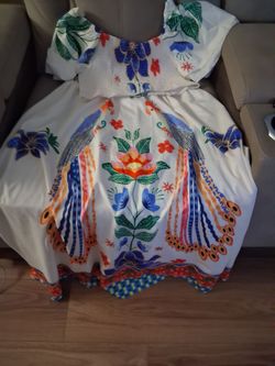 Set of 2 pieces Traditional Embroidered Floral Folk Dress