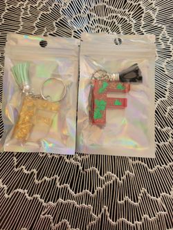 Letter F resin keychains
