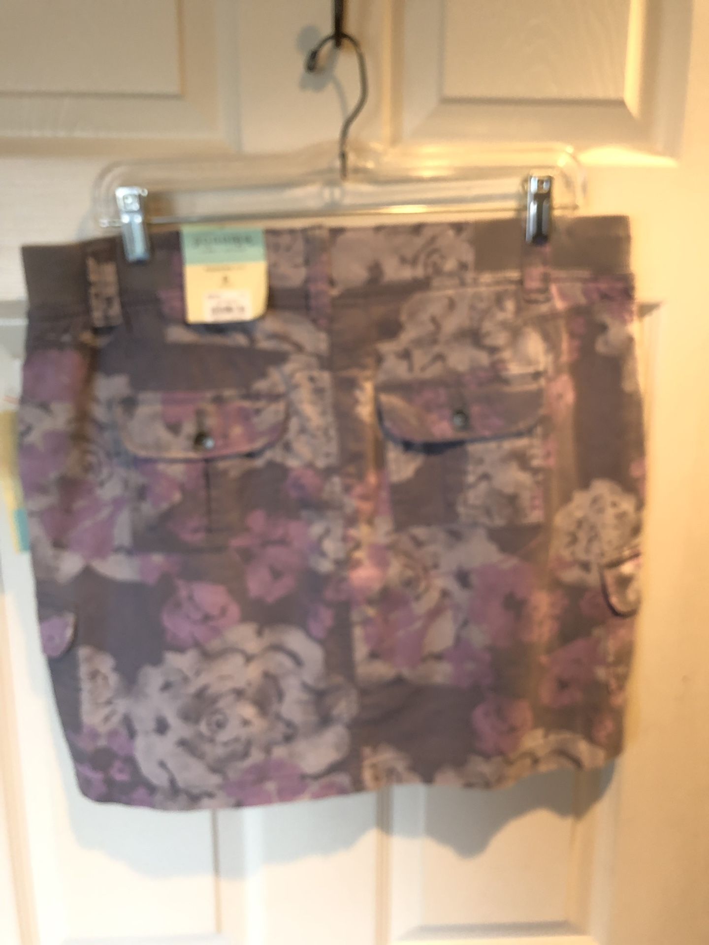 Sonoma Skort. Size 6. Gray and purple. Tags attached.