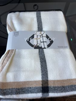 West Loop Fashion Scarf