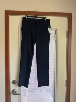 Women’s mid rise Slim leg slacks