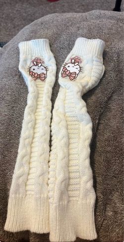 Hello kitty arm warmers