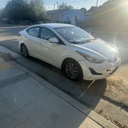2016 Hyundai Elantra