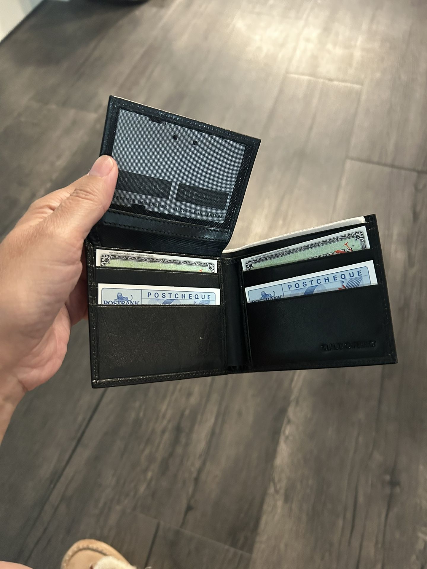 Italian Genuine Leather Claudio Ferrici Wallet