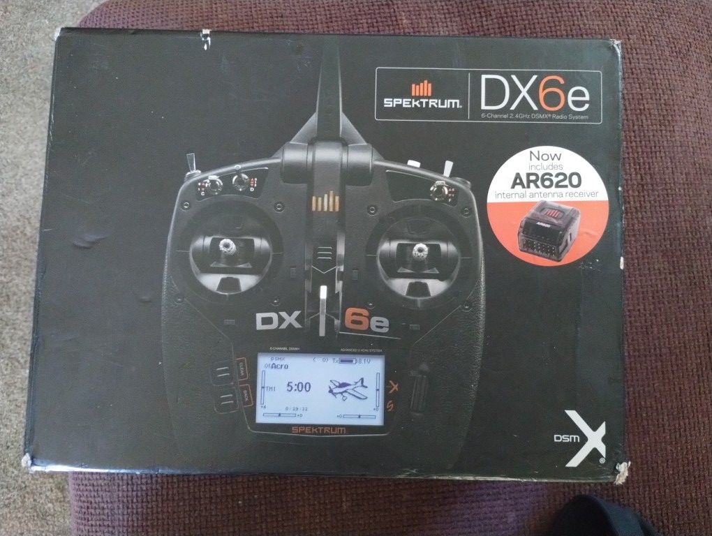 Spektrum DX6e Controller With AR620 receiver!