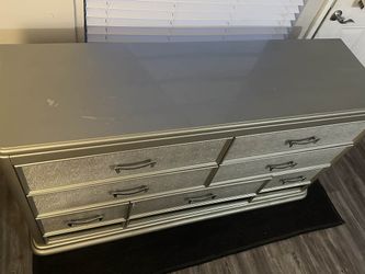 Bedroom Furniture Dresser 