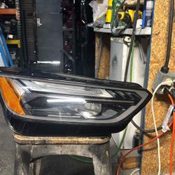 2021 2024 Audi Q5 rice and Headlight,