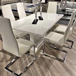 ALL WHITE DINING TABLE & CHAIRS 🪑 