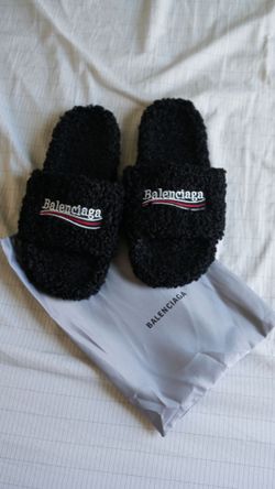 Balenciaga Fur Slides Black