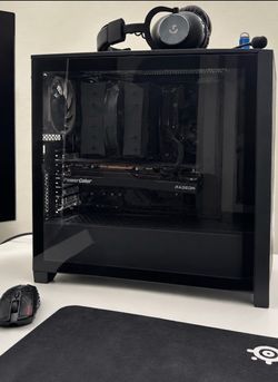 Gaming PC Ryzen 7 7800X3D RX 7800 XT 32GB DDR5