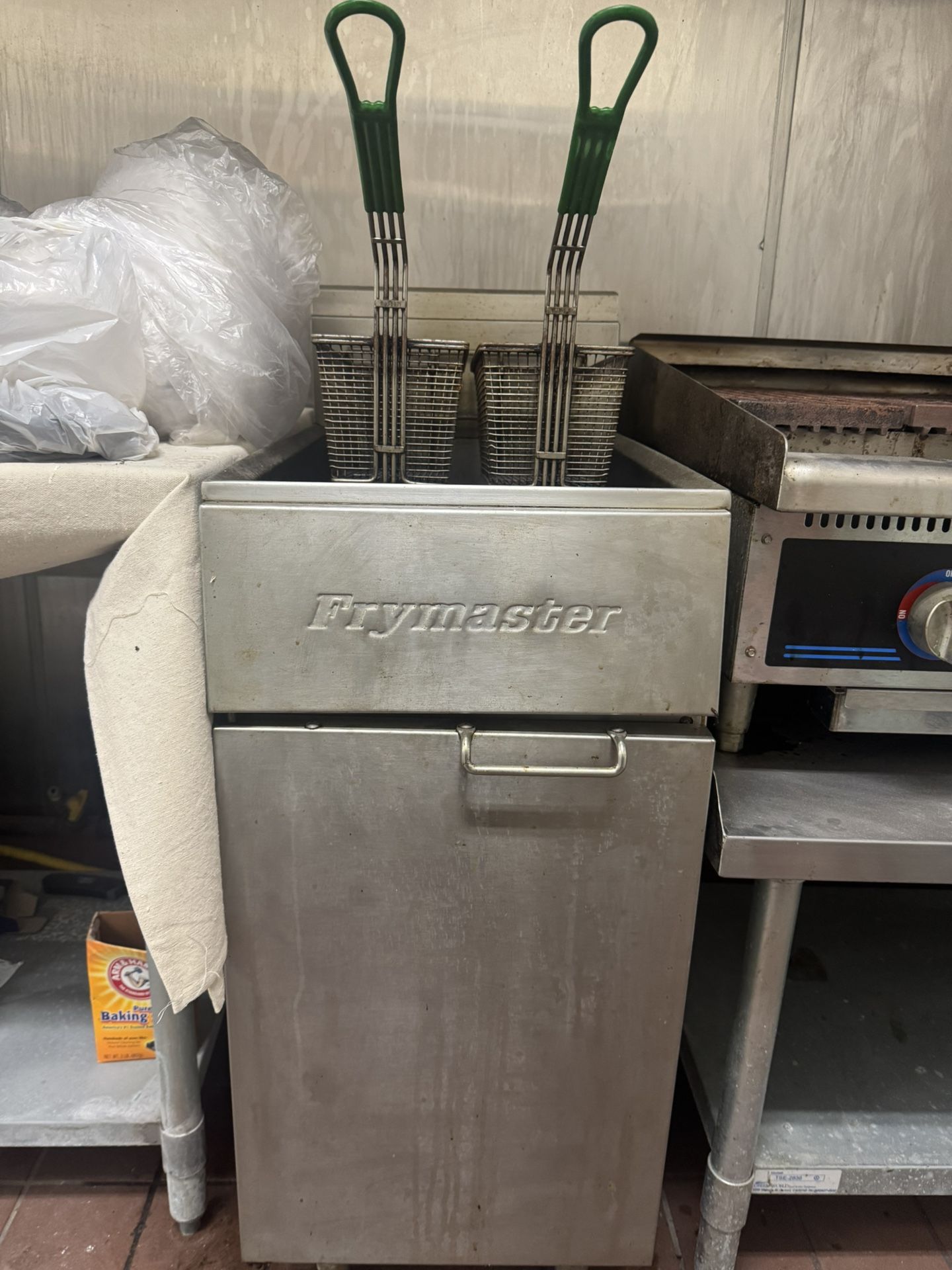 Commercial Deep Fryer