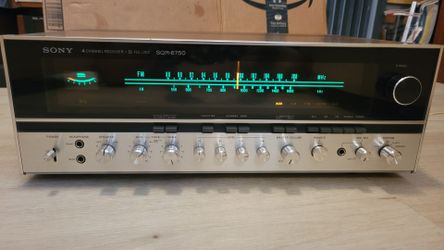 Vintage receiver sony SQR-6750 .