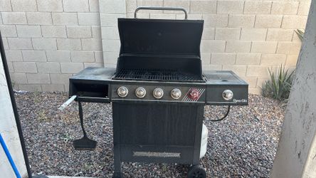Grill good used not bad works perfectly fine. Just got used by the sun a lot.